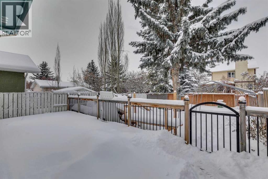 68 Woodglen Close Sw, Calgary, Alberta  T2W 4N1 - Photo 22 - A2274552