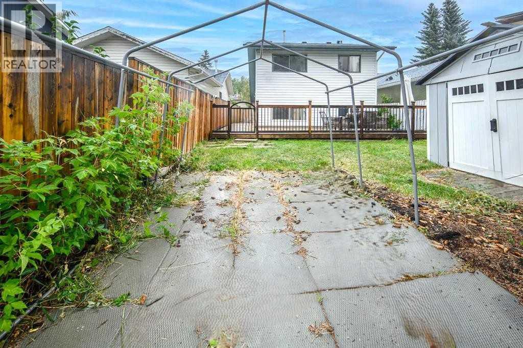 68 Woodglen Close Sw, Calgary, Alberta  T2W 4N1 - Photo 39 - A2274552
