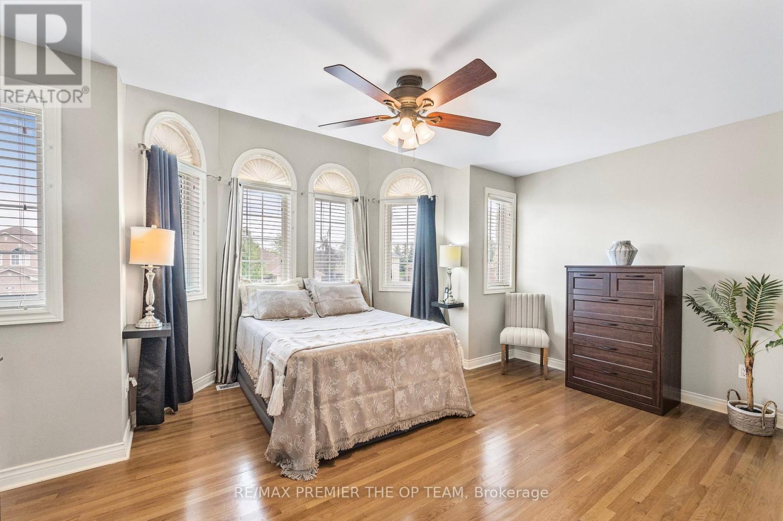 223 Landsbridge Street, Caledon, Ontario  L7E 2J6 - Photo 23 - W12961072