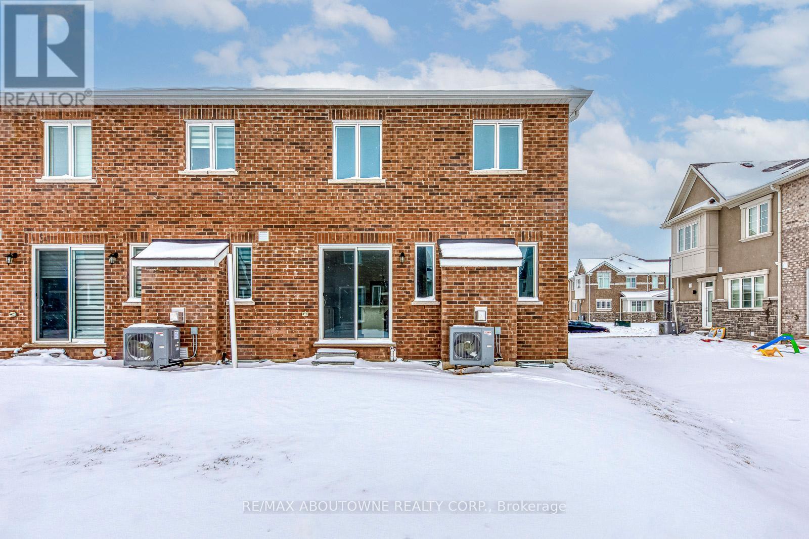 1363 Copley Court, Milton, Ontario  L9E 2E7 - Photo 38 - W12961078