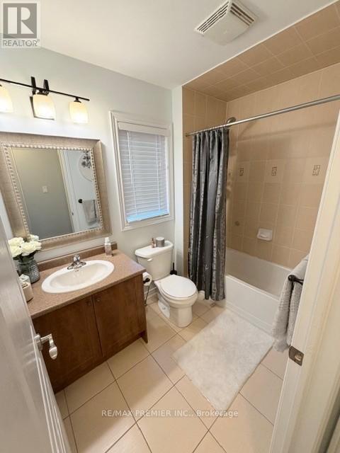 82 Chesterwood Crescent, Brampton, Ontario  L6Y 0Z5 - Photo 32 - W12961110