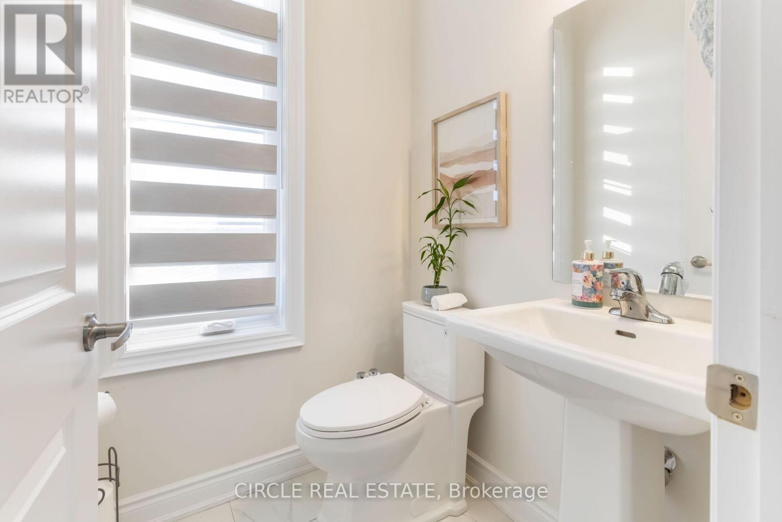 3419 Sixth Line, Oakville, Ontario  L6H 0Y7 - Photo 17 - W12961196