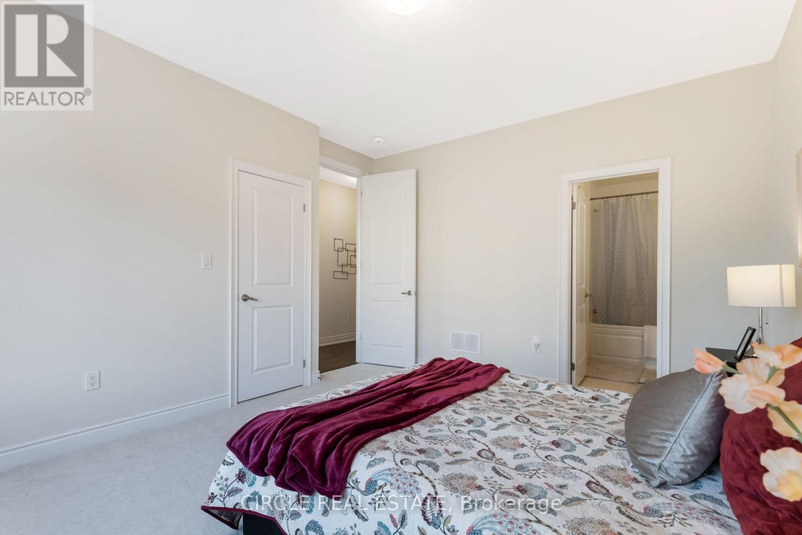 3419 Sixth Line, Oakville, Ontario  L6H 0Y7 - Photo 34 - W12961196