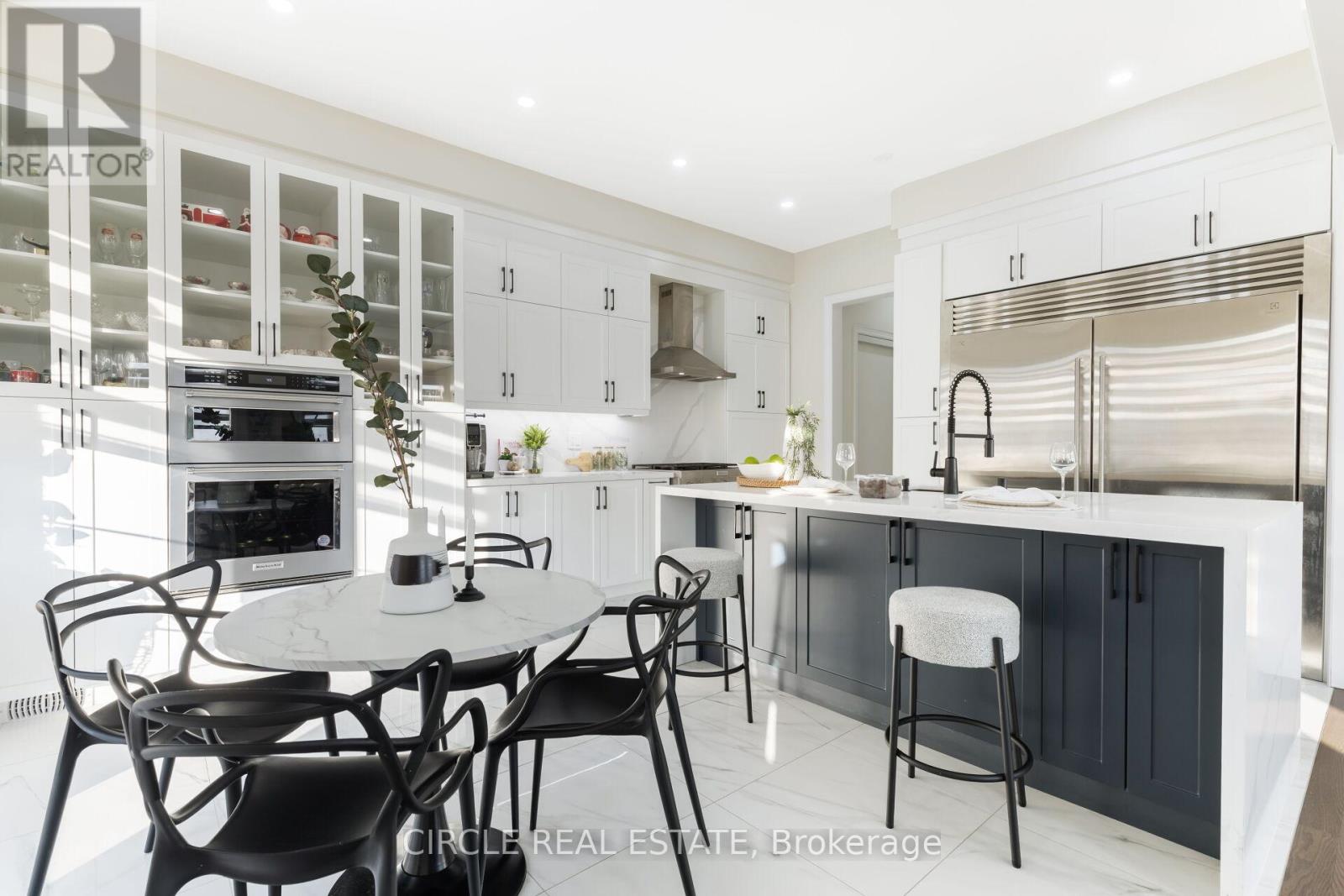 3419 Sixth Line, Oakville, Ontario  L6H 0Y7 - Photo 9 - W12961196