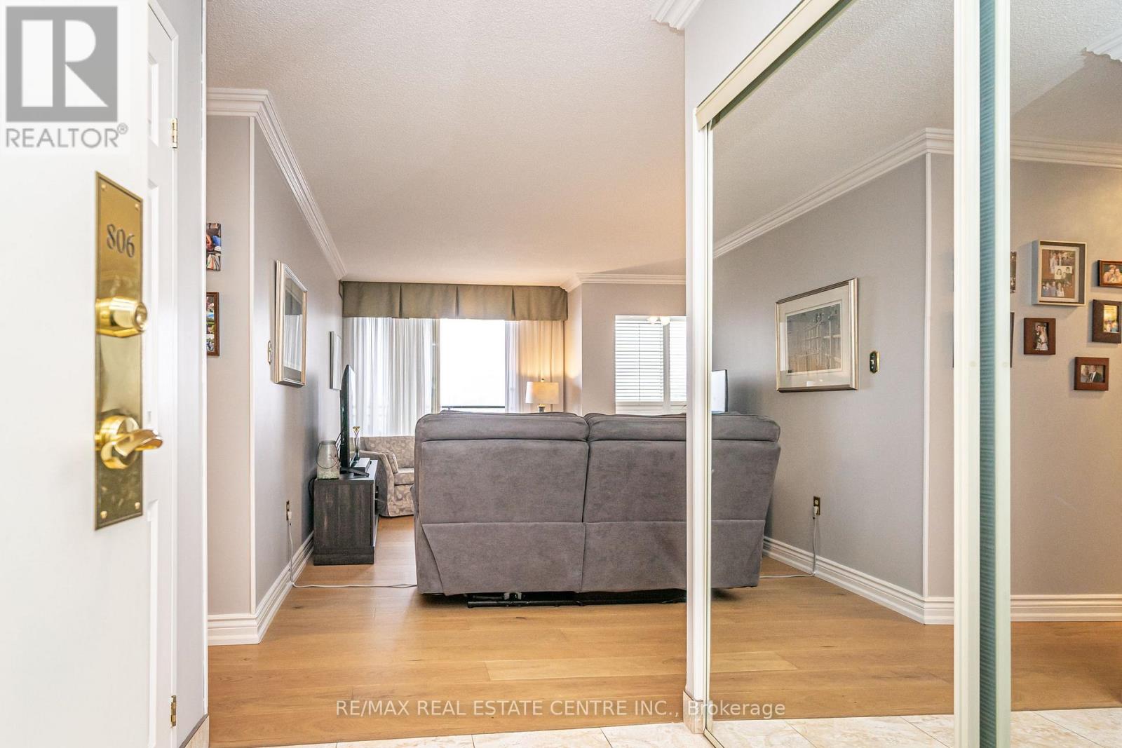 806 - 20 Cherrytree Drive, Brampton, Ontario  L6Y 3V1 - Photo 11 - W12961208