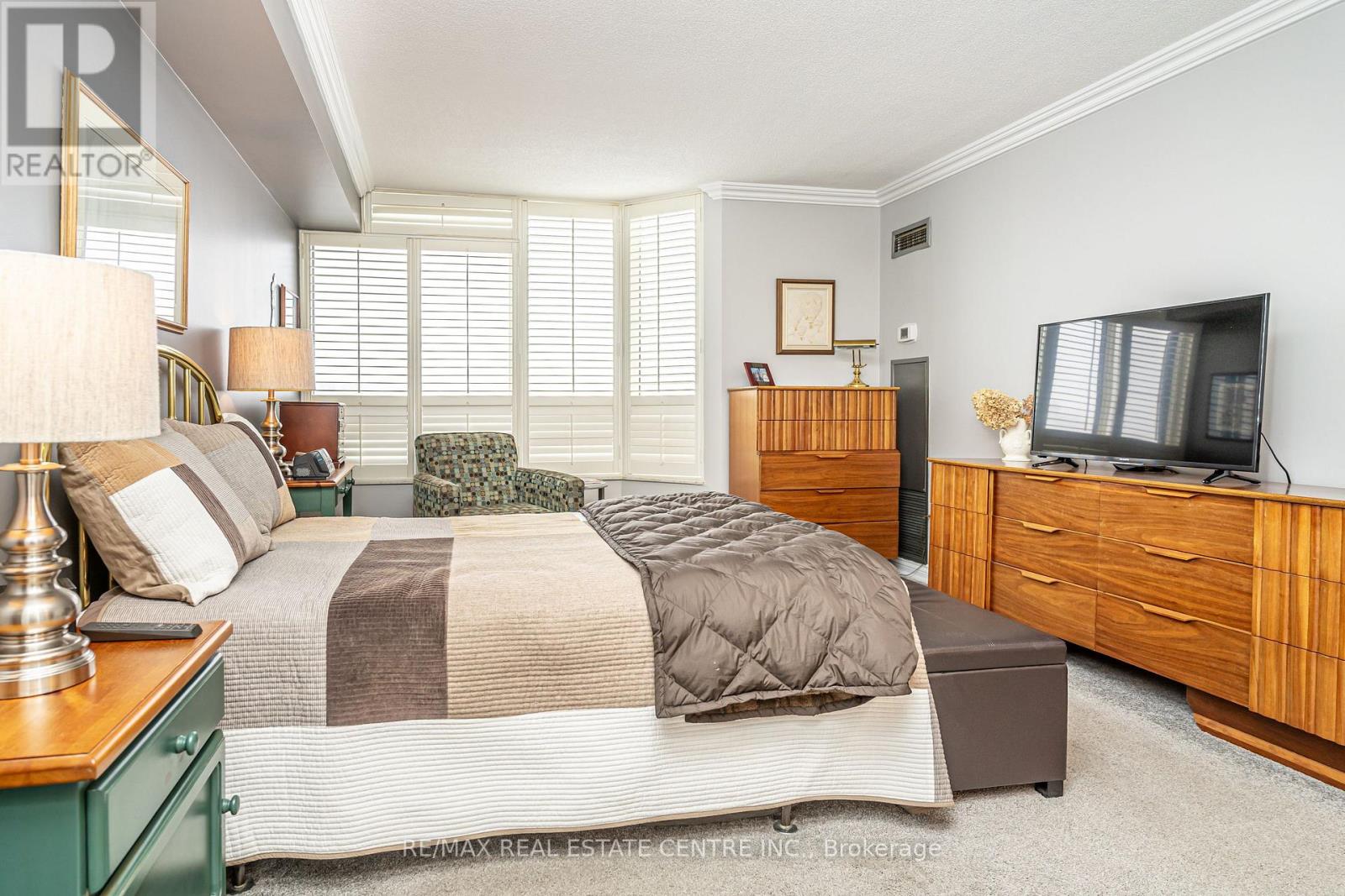 806 - 20 Cherrytree Drive, Brampton, Ontario  L6Y 3V1 - Photo 27 - W12961208