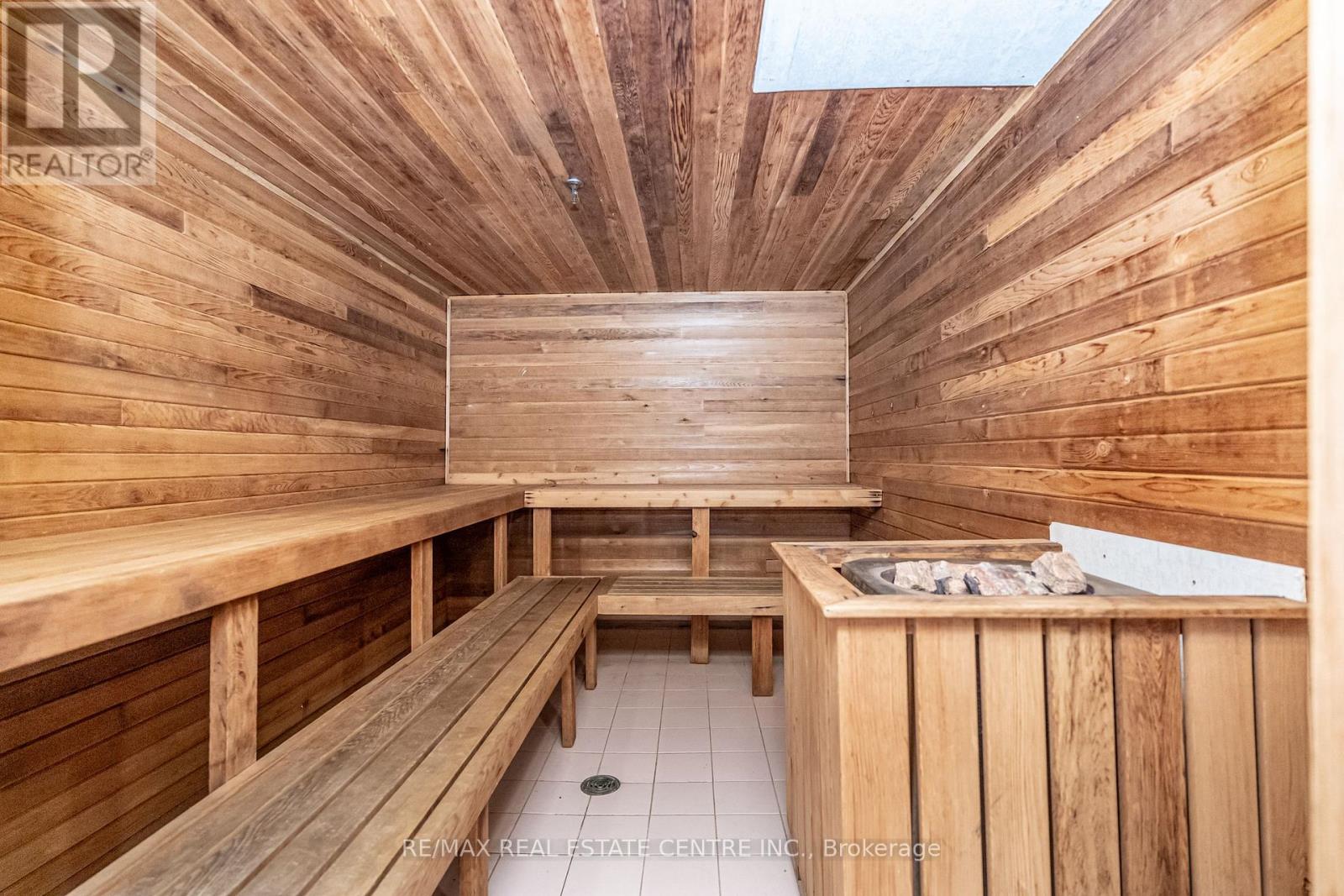 806 - 20 Cherrytree Drive, Brampton, Ontario  L6Y 3V1 - Photo 36 - W12961208