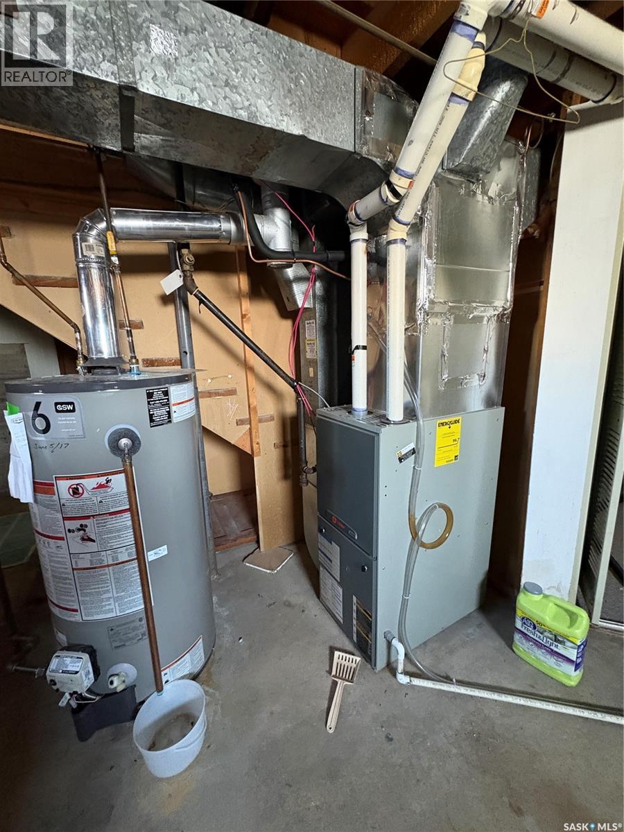 215 2nd Avenue W, Kelvington, Saskatchewan  S0A 1W0 - Photo 23 - SK032179