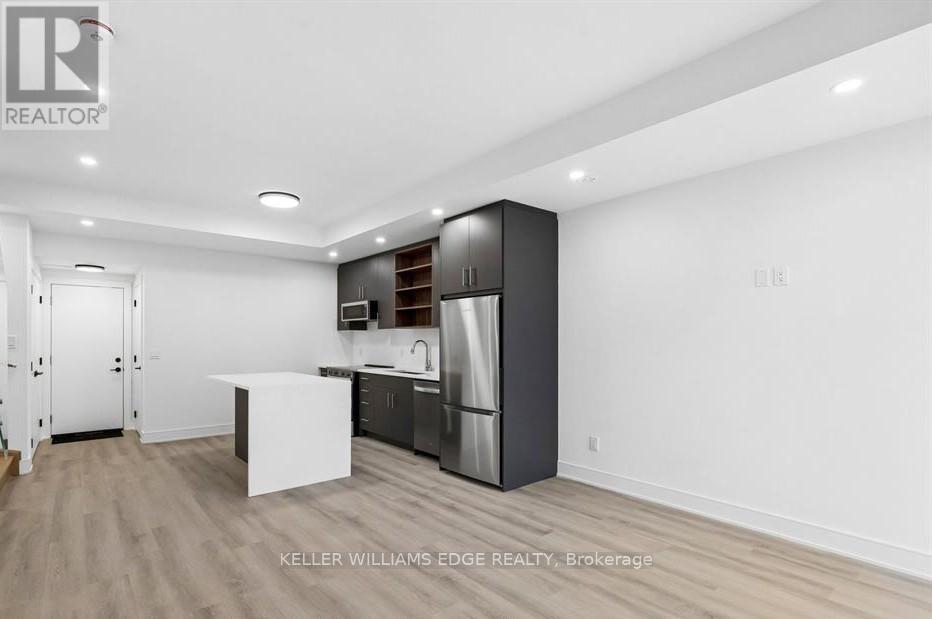 168 Everett Common, St. Catharines, Ontario  L2P 0G7 - Photo 4 - X12961114