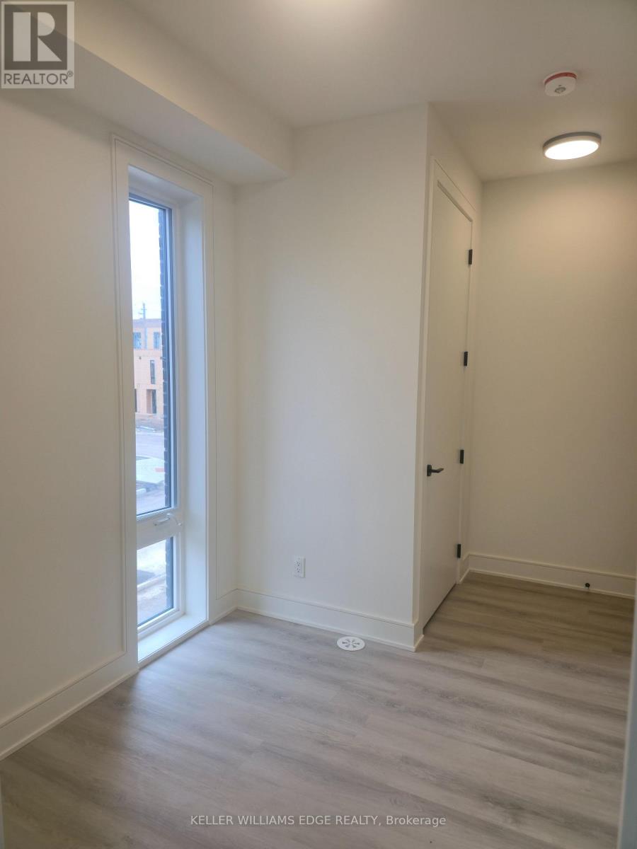 168 Everett Common, St. Catharines, Ontario  L2P 0G7 - Photo 8 - X12961114