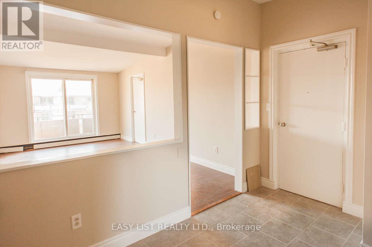 34 - 8650 Wyandotte Street E, Windsor, Ontario  N8S 1T9 - Photo 2 - X12961158