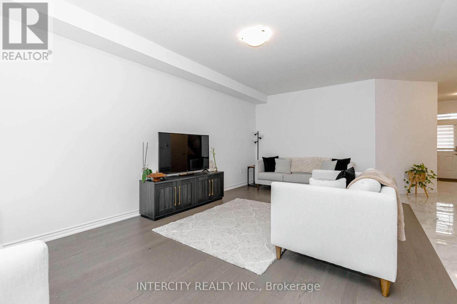 4 Elkington Lane, Brantford, Ontario  N3T 0T5 - Photo 12 - X12961178