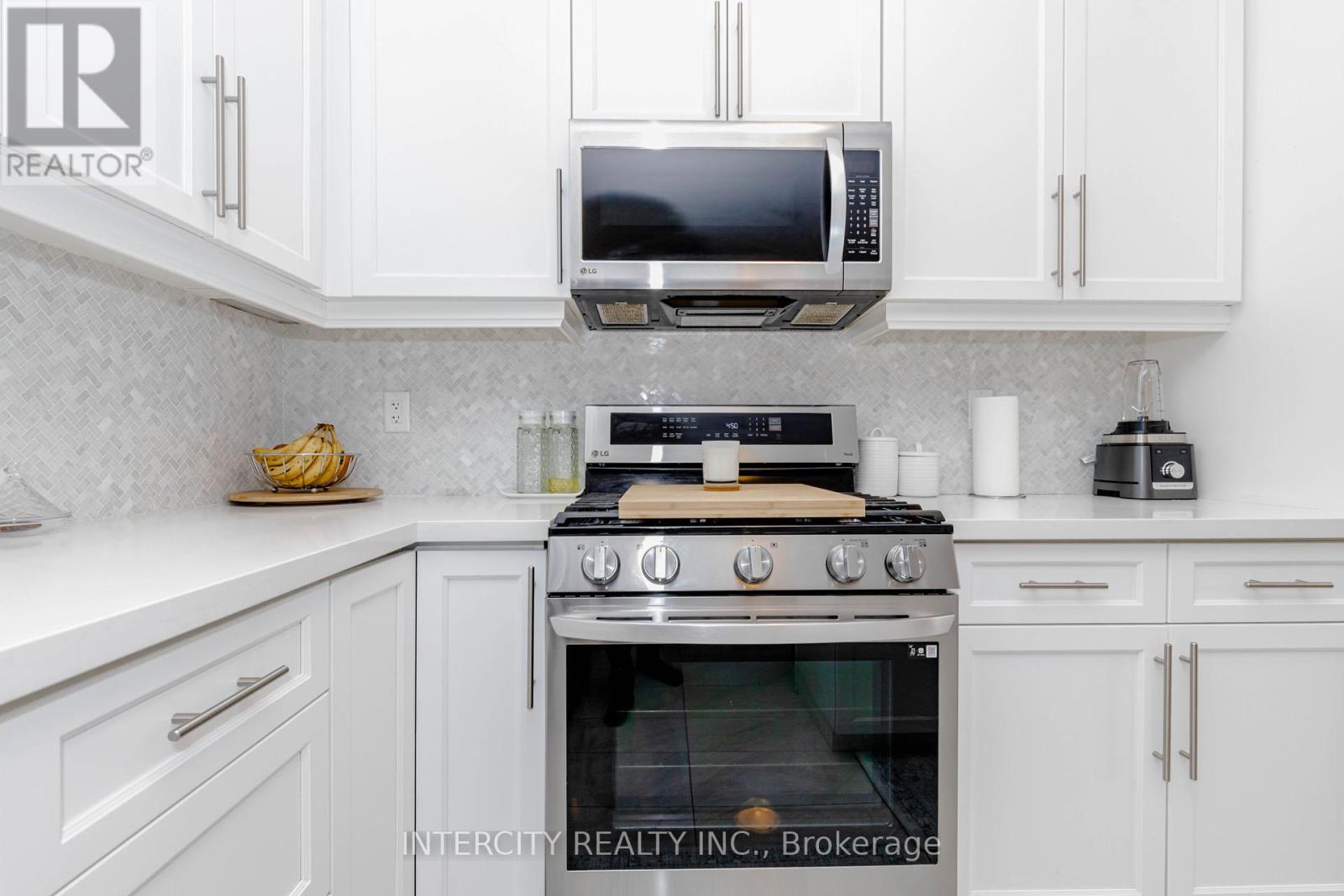 4 Elkington Lane, Brantford, Ontario  N3T 0T5 - Photo 19 - X12961178