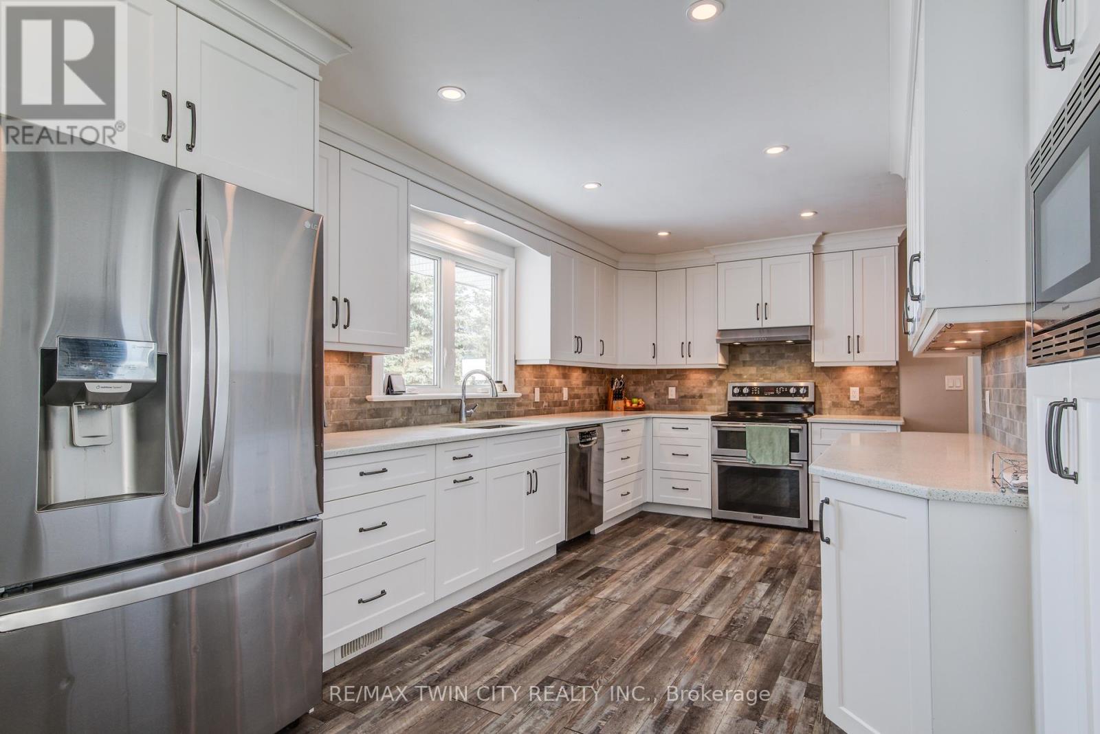 59 Washington Street E, Blandford-Blenheim, Ontario  N0J 1B0 - Photo 17 - X12961212