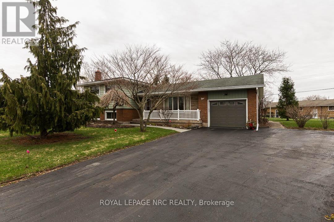 1 Heather Court, Welland, Ontario  L3C 4P6 - Photo 2 - X12961222