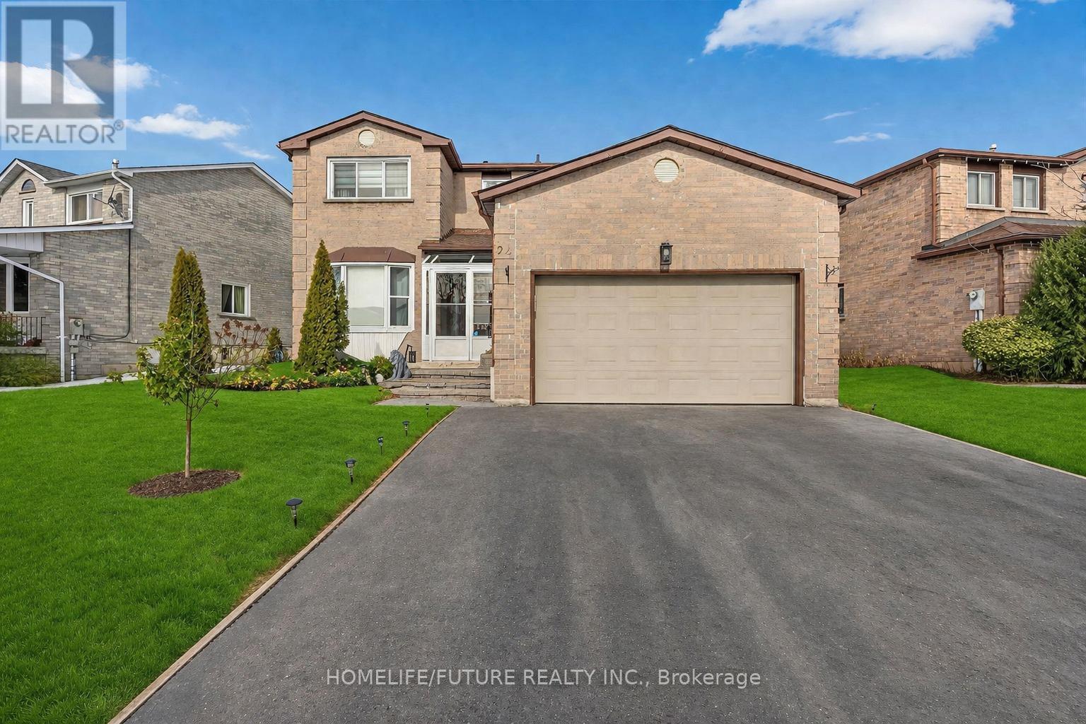 24 ADAMS DRIVE, Ajax, Ontario