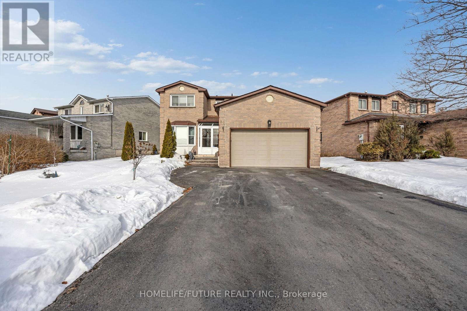 24 Adams Drive, Ajax, Ontario  L1S 5X1 - Photo 2 - E12921856