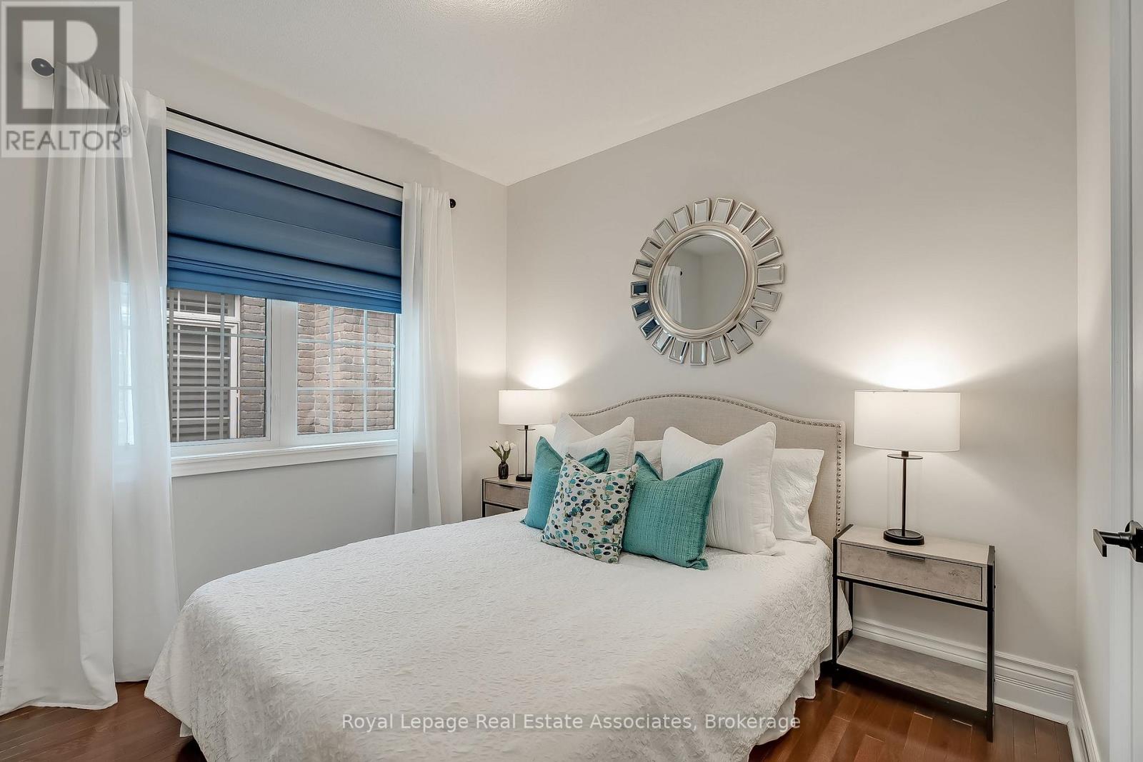 2263 Wuthering Heights Way, Oakville, Ontario  L6M 0A6 - Photo 24 - W12955566