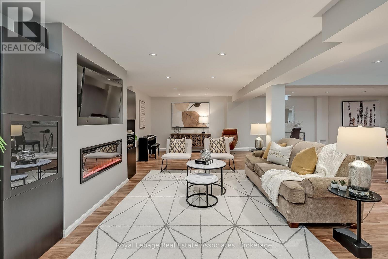 2263 Wuthering Heights Way, Oakville, Ontario  L6M 0A6 - Photo 28 - W12955566