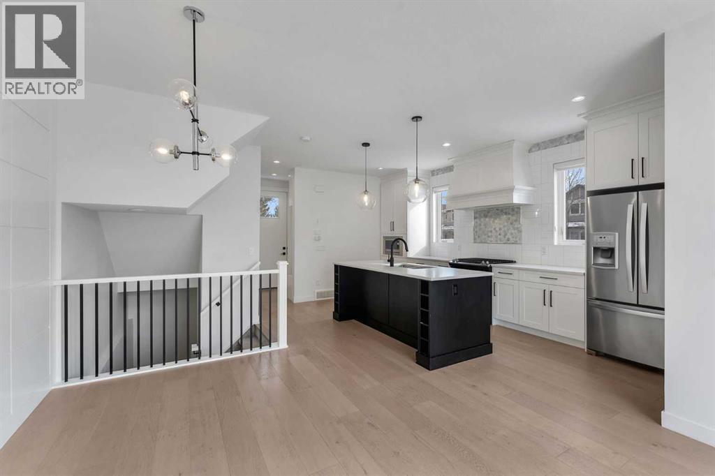 2501 17a Street NW, Calgary, Alberta  T2M 3S7 - Photo 7 - A2294472