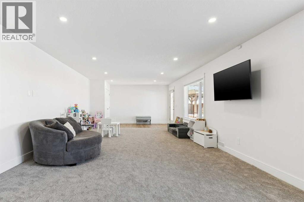 642 Schooner Cove NW, Calgary, Alberta  T3L 1Z1 - Photo 35 - A2296009