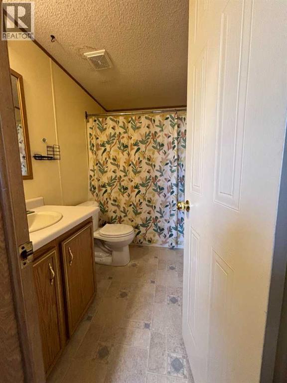 37, 6220 17 Avenue SE, Calgary, Alberta  T2A 0w6 - Photo 6 - A2299159