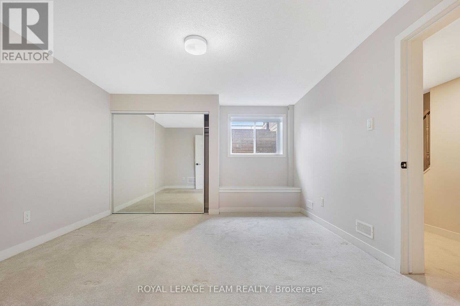 309 Olivenite Private, Ottawa, Ontario  K2J 7J4 - Photo 15 - X12961244