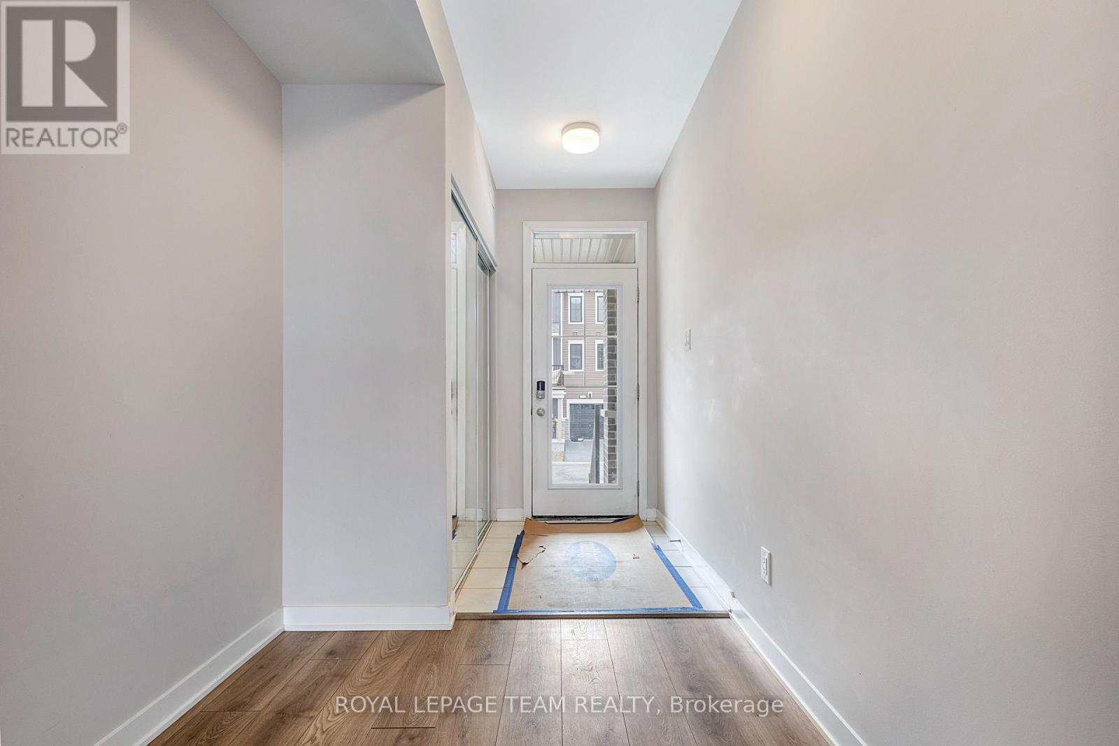 309 Olivenite Private, Ottawa, Ontario  K2J 7J4 - Photo 4 - X12961244