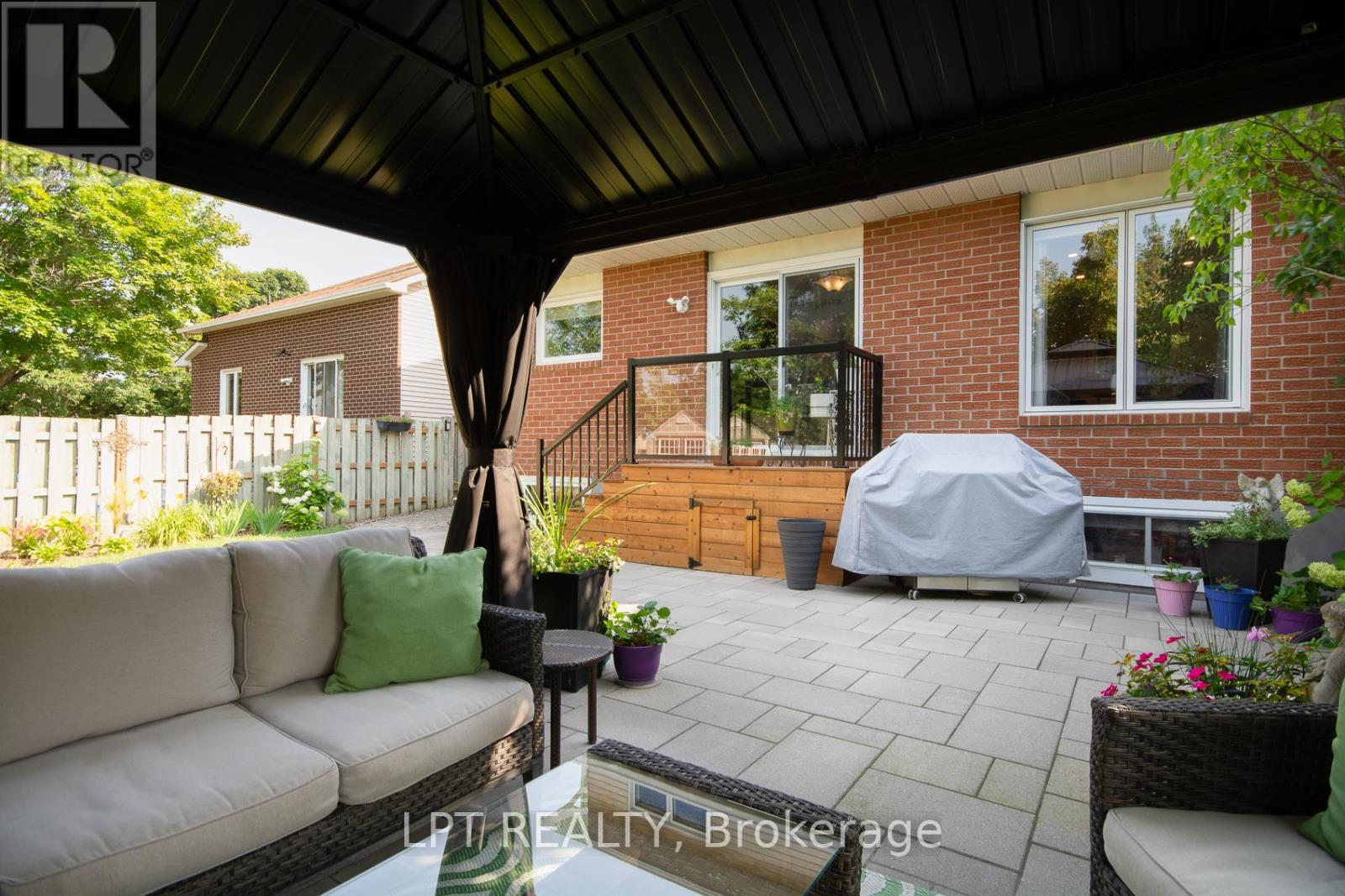 4 Drainie Drive, Ottawa, Ontario  K2L 3J5 - Photo 45 - X12961300