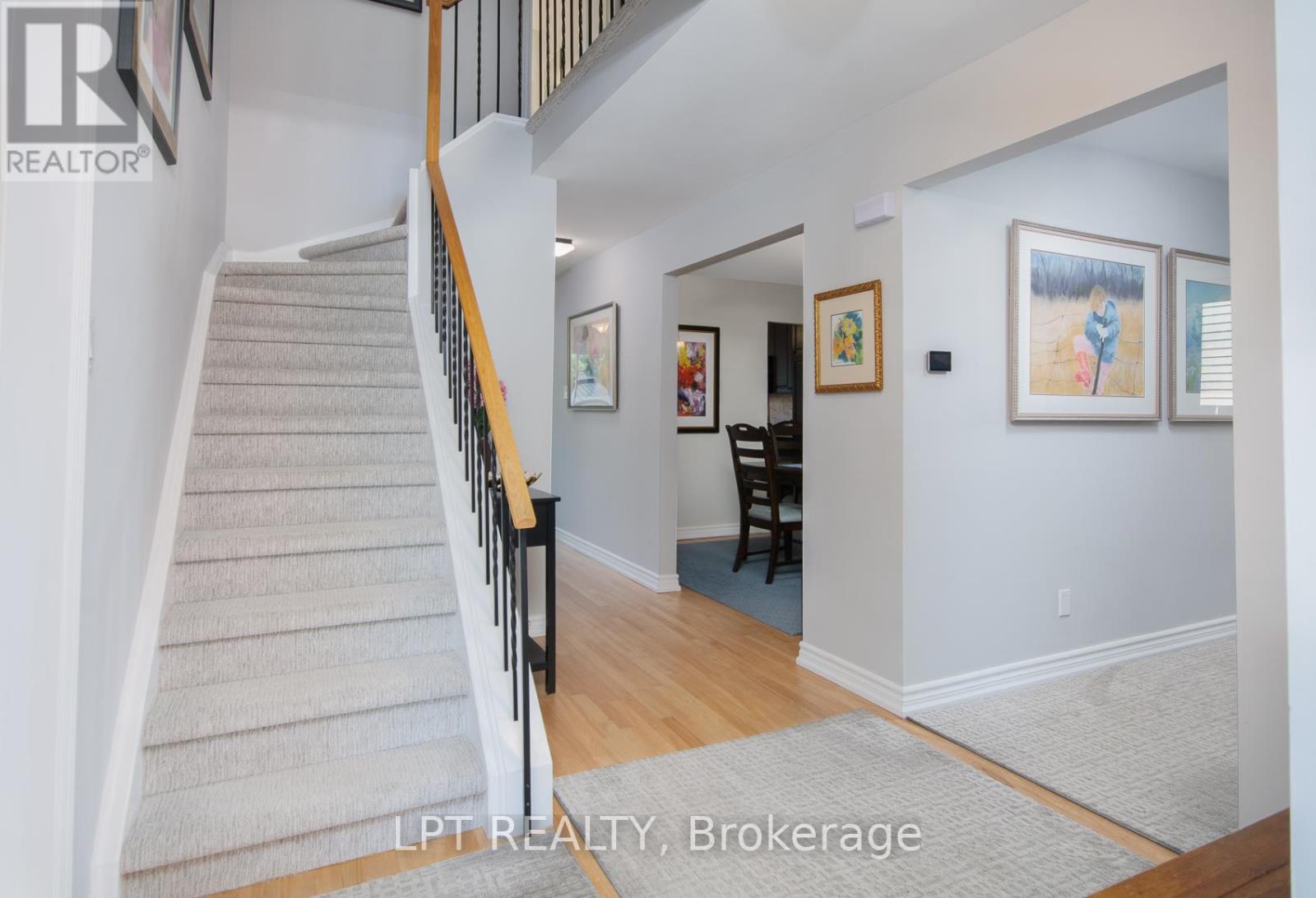 4 Drainie Drive, Ottawa, Ontario  K2L 3J5 - Photo 8 - X12961300