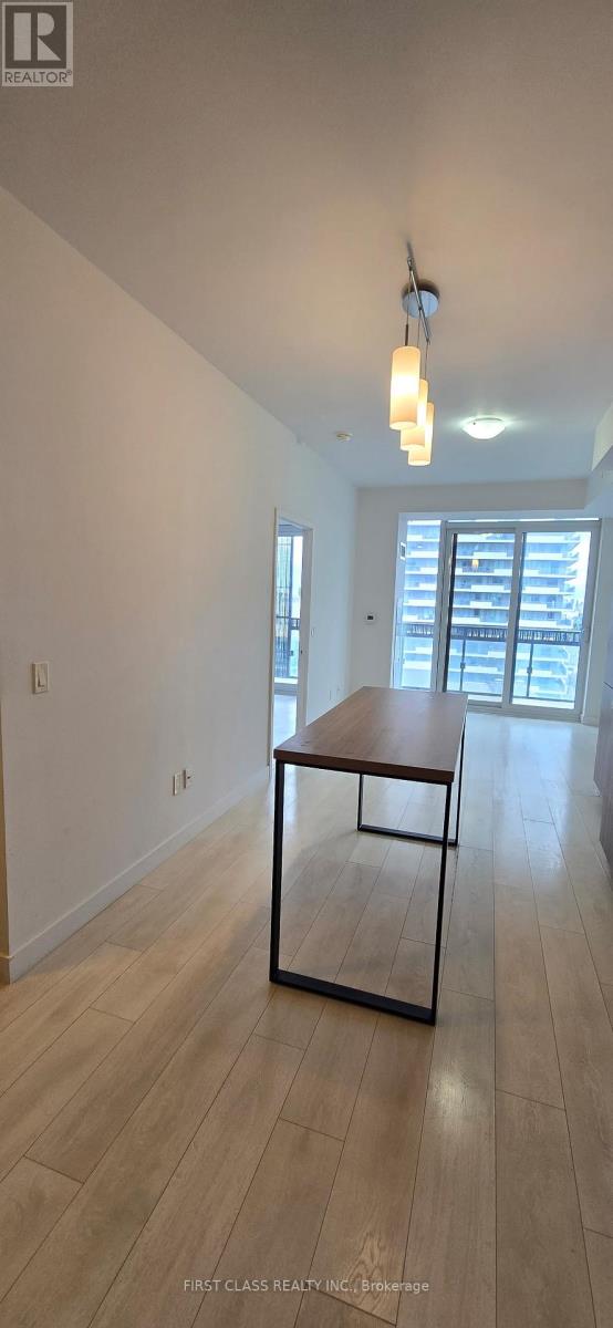 1112 - 8 Eglinton Avenue E, Toronto, Ontario  M4P 1A6 - Photo 2 - C12836786