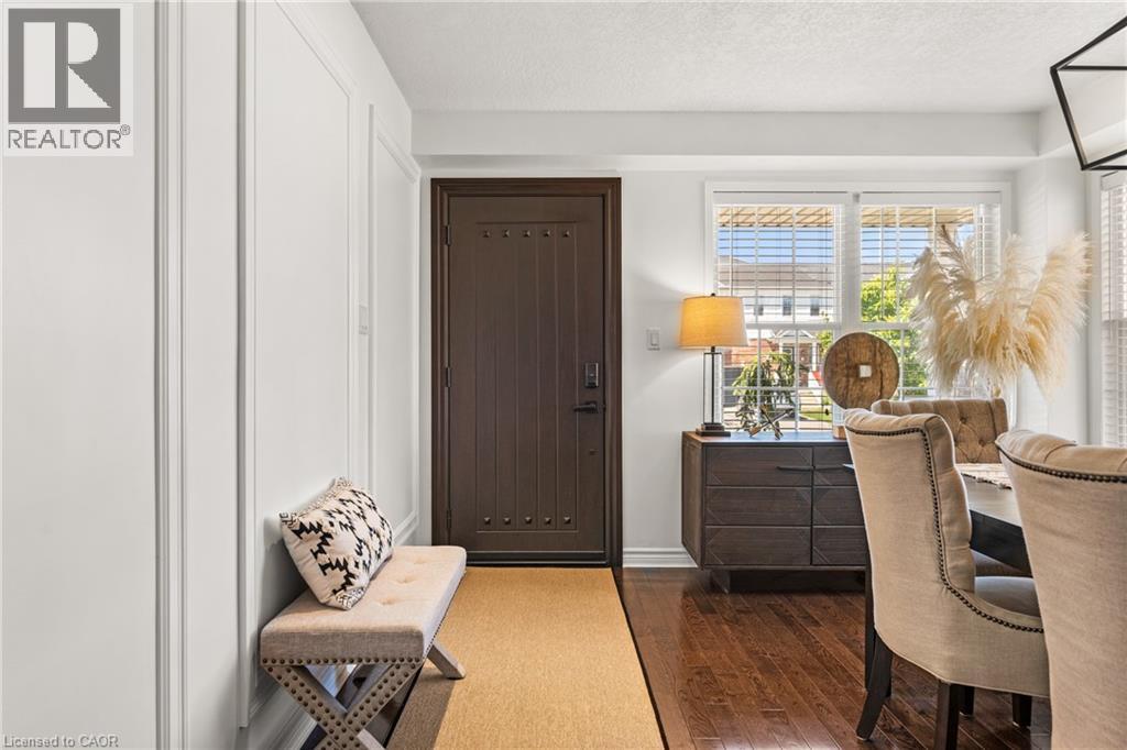 32 Bloomington Drive, Cambridge, Ontario  N1P 1J4 - Photo 5 - 40814392