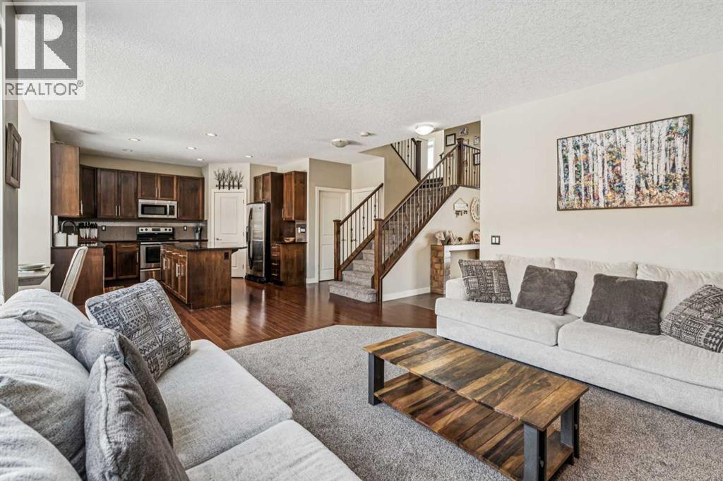 4 Drake Landing Gate, Okotoks, Alberta  T1S 0E5 - Photo 2 - A2298535