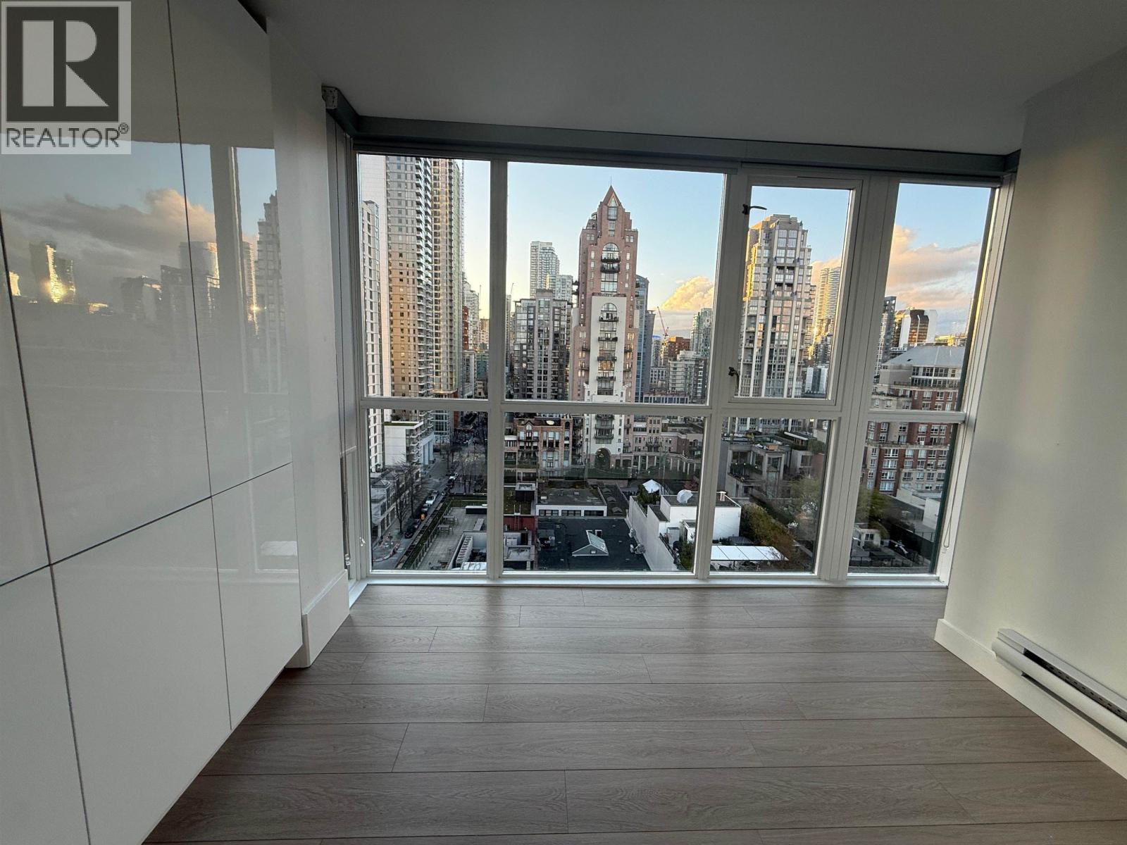 1801 289 Drake Street, Vancouver, British Columbia  V6B 4Y8 - Photo 13 - R3107068