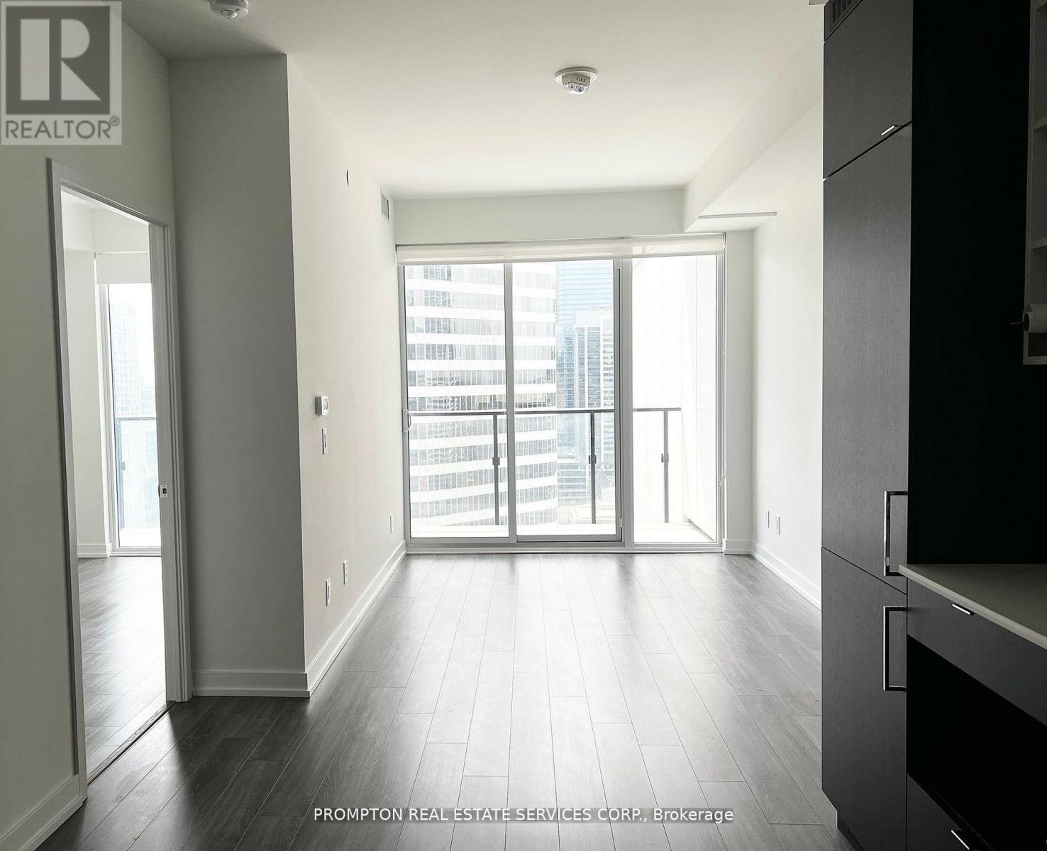 2809 - 20 Edward Street, Toronto, Ontario  M5G 0C5 - Photo 11 - C12961256