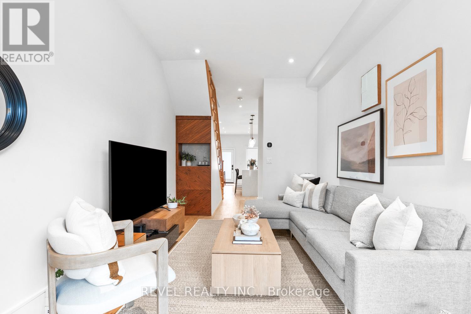 23 Manning Avenue, Toronto, Ontario  M6J 2K3 - Photo 14 - C12961302