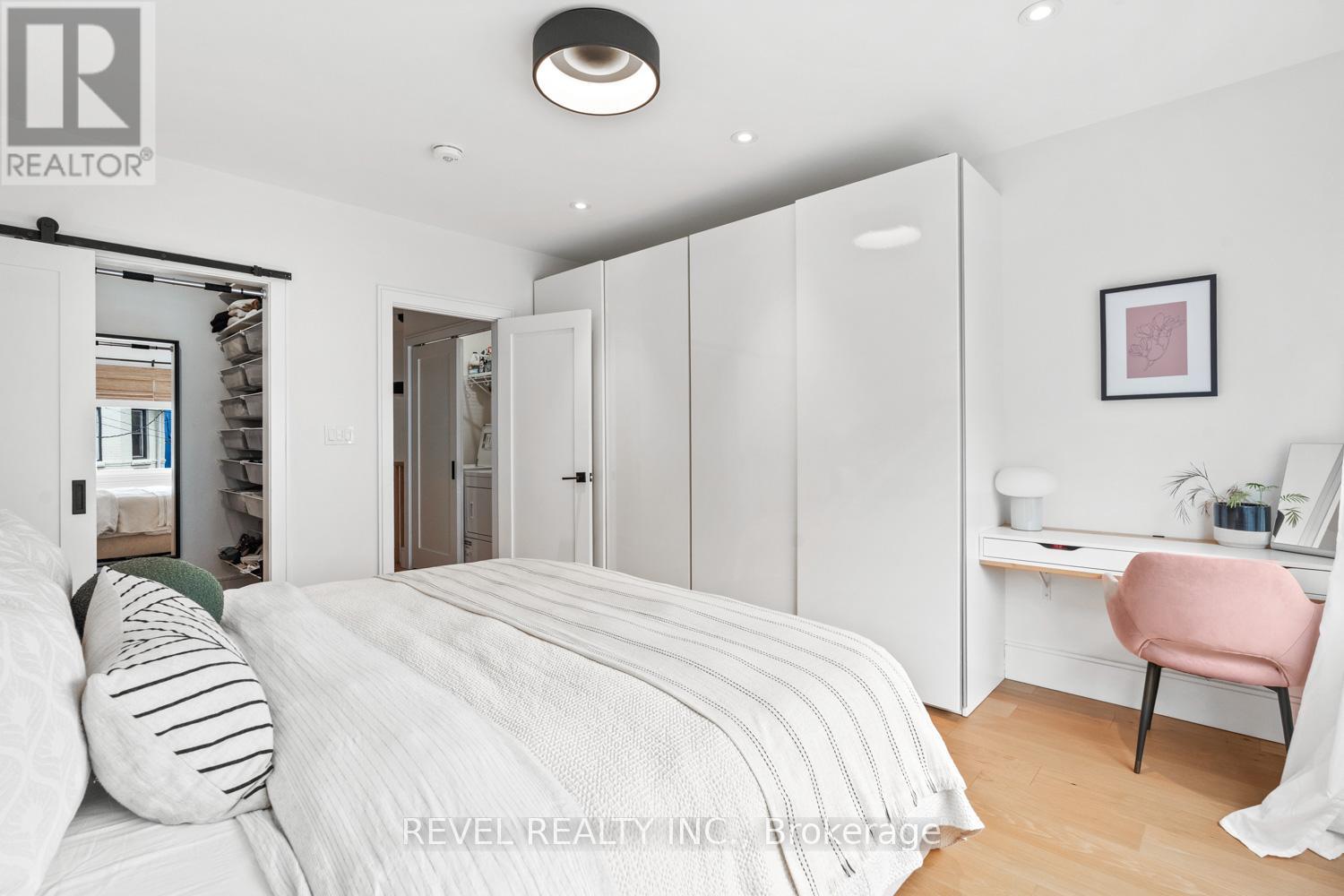 23 Manning Avenue, Toronto, Ontario  M6J 2K3 - Photo 21 - C12961302