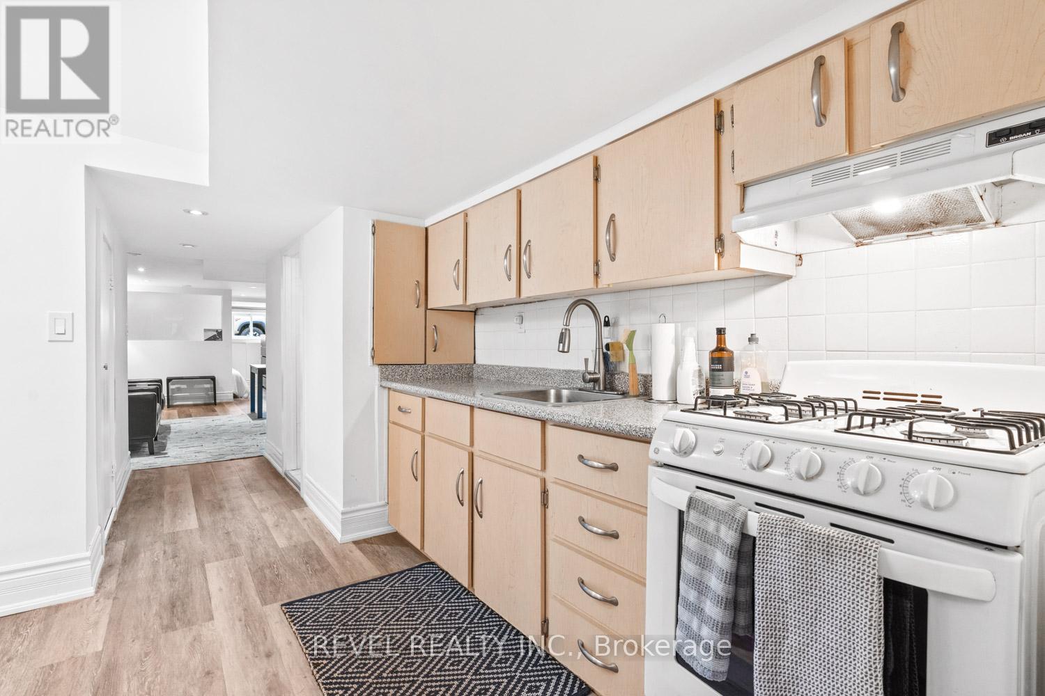 23 Manning Avenue, Toronto, Ontario  M6J 2K3 - Photo 43 - C12961302