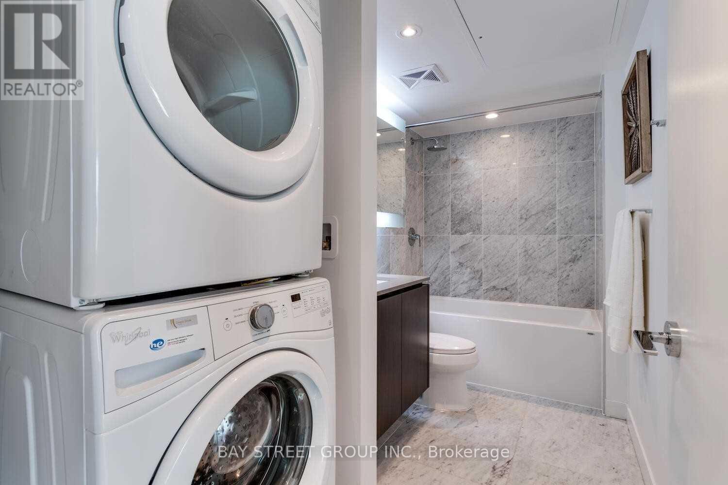 1205 - 80 Queens Wharf Road, Toronto, Ontario M5V 0J3 - Photo 13 - C12961310