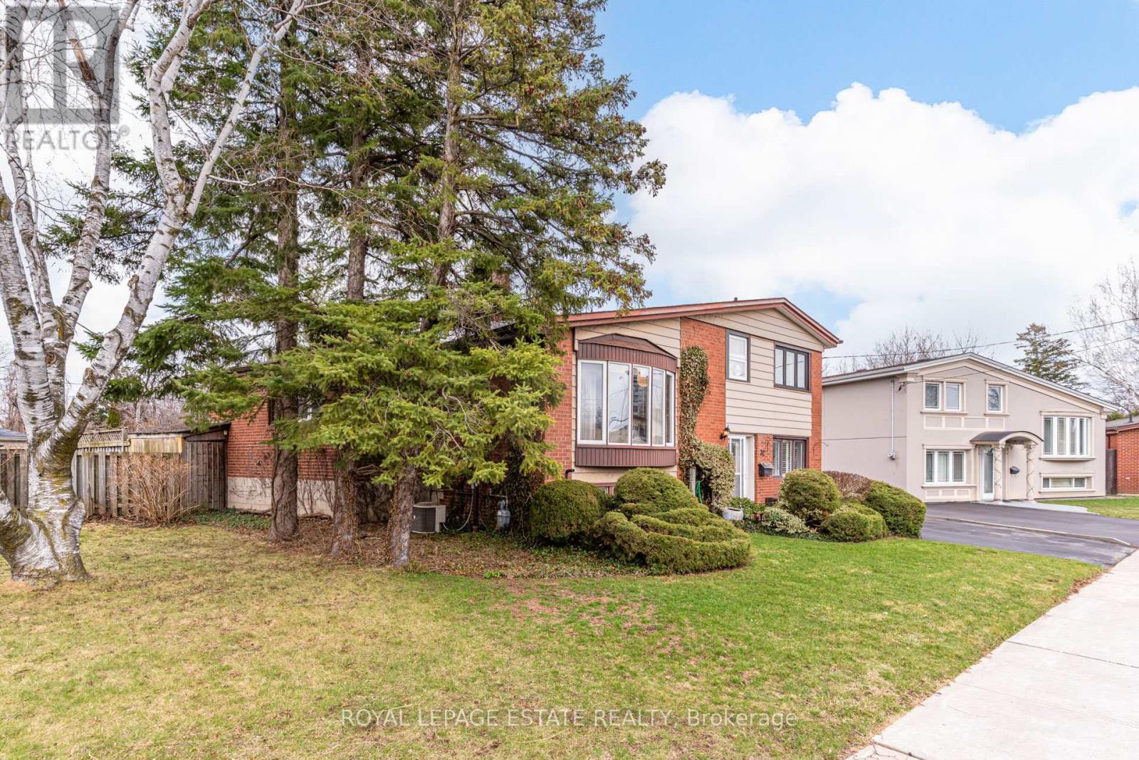 32 Benprice Court, Toronto, Ontario  M1H 1N3 - Photo 3 - E12961258