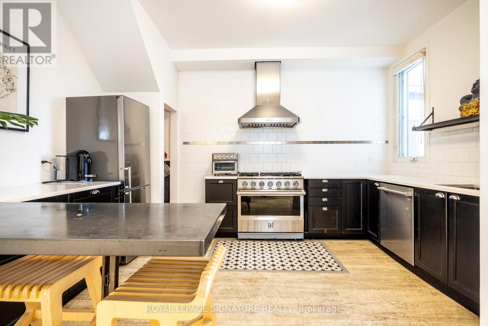 71 Hamilton Street, Toronto (South Riverdale), Ontario  M4M 2C7 - Photo 14 - E12961266