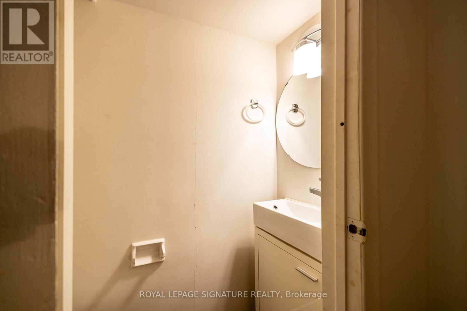 71 Hamilton Street, Toronto (South Riverdale), Ontario  M4M 2C7 - Photo 48 - E12961266