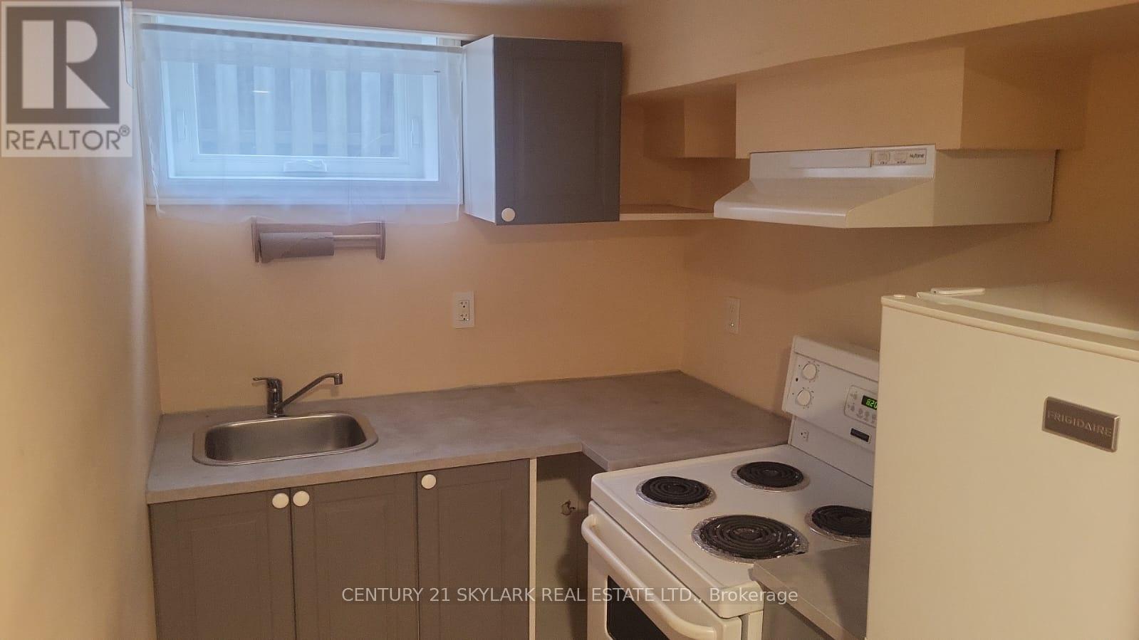 Basement - 44 Holswade Road, Toronto, Ontario  M1L 2G3 - Photo 2 - E12961296