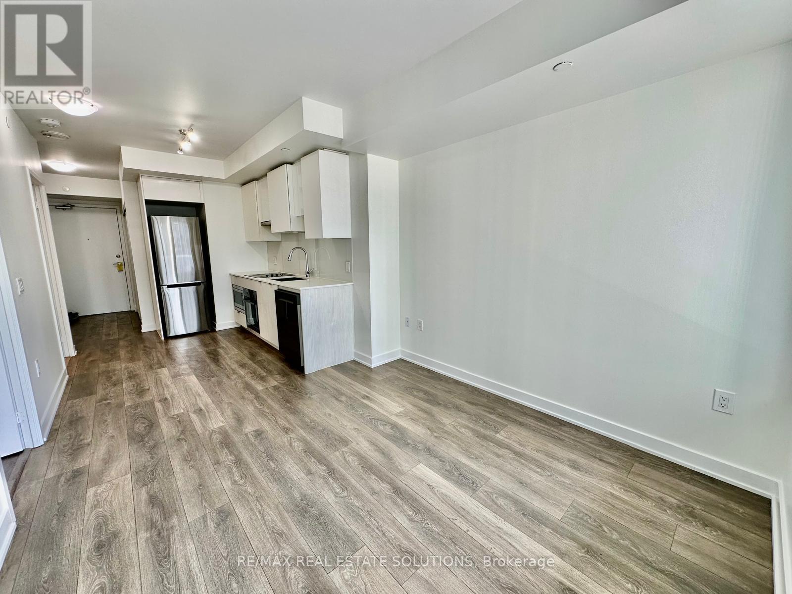 1211 - 195 Redpath Avenue, Toronto, Ontario  M4P 0E4 - Photo 4 - C12953710