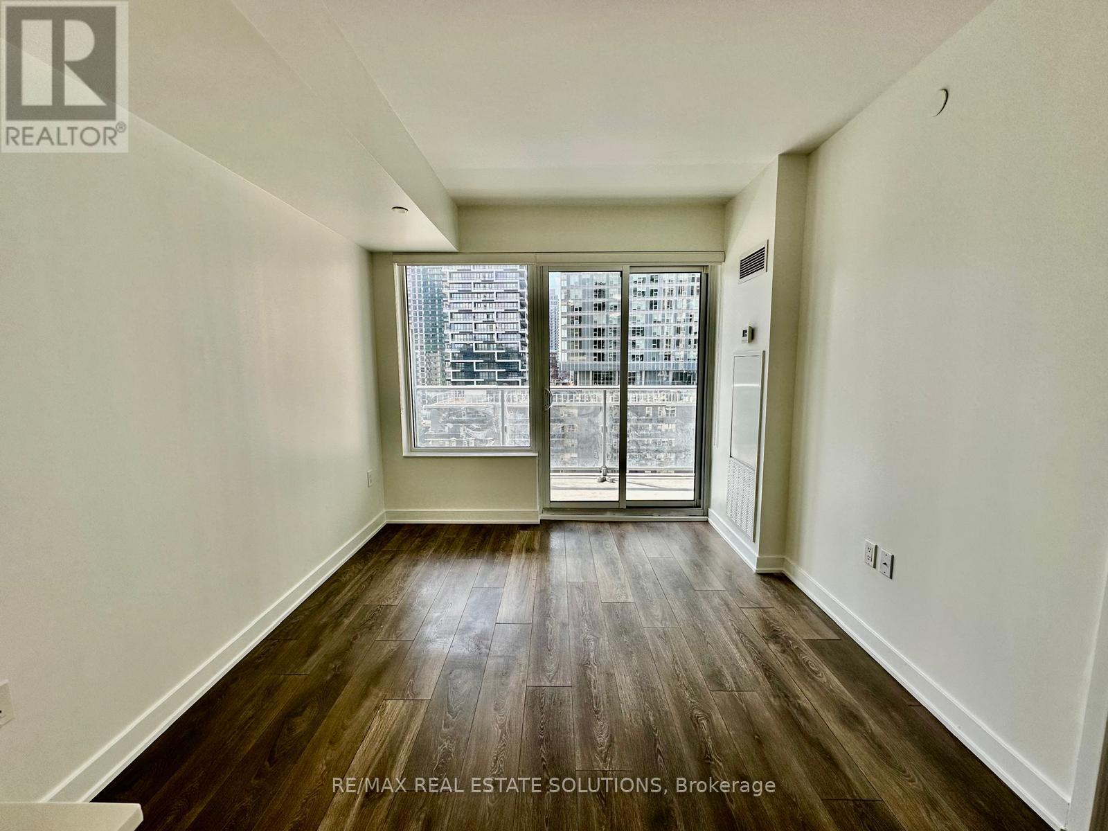 1211 - 195 Redpath Avenue, Toronto, Ontario  M4P 0E4 - Photo 9 - C12953710