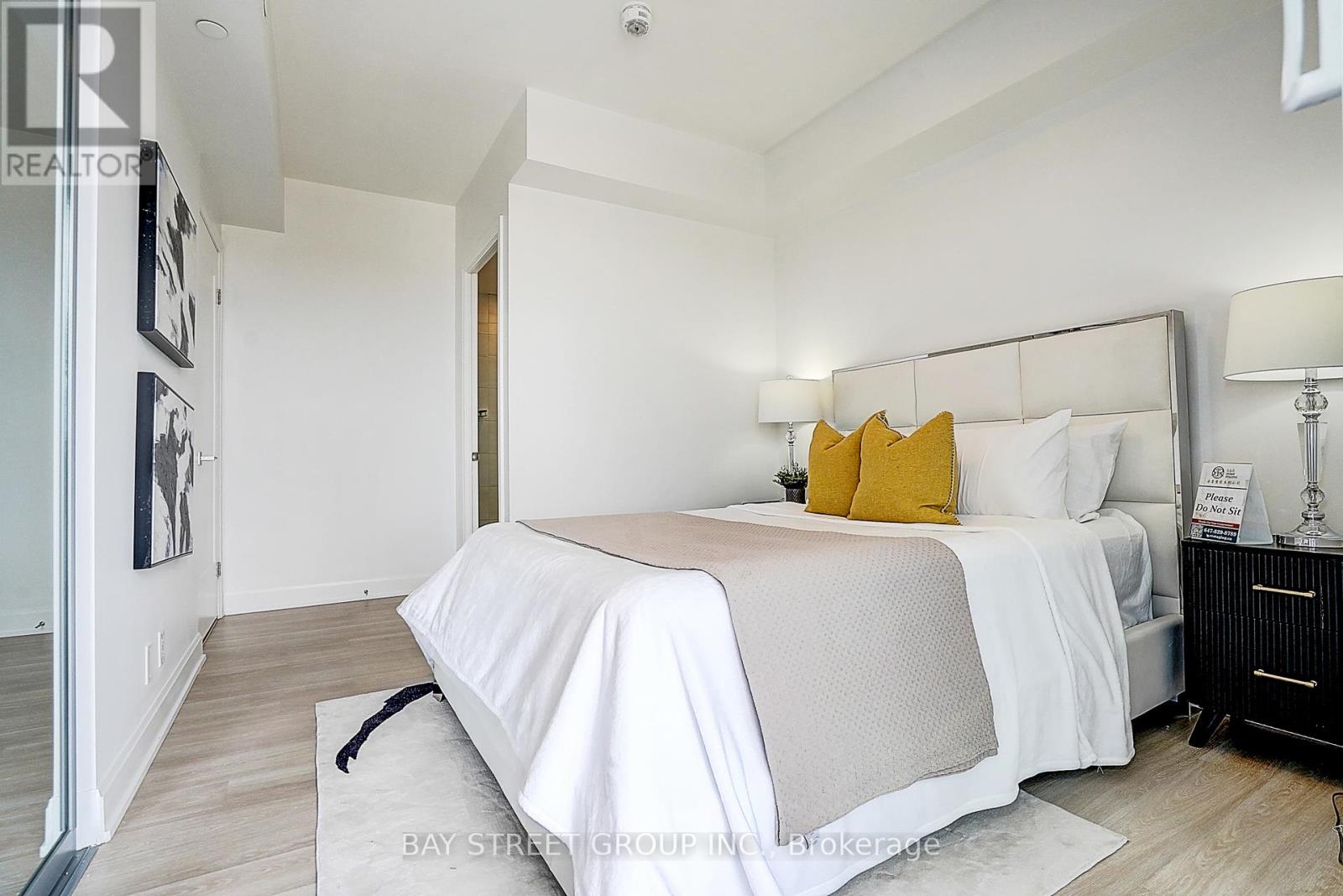 1612 - 12 Gandhi Lane, Markham, Ontario  L3T 0G8 - Photo 17 - N12961312