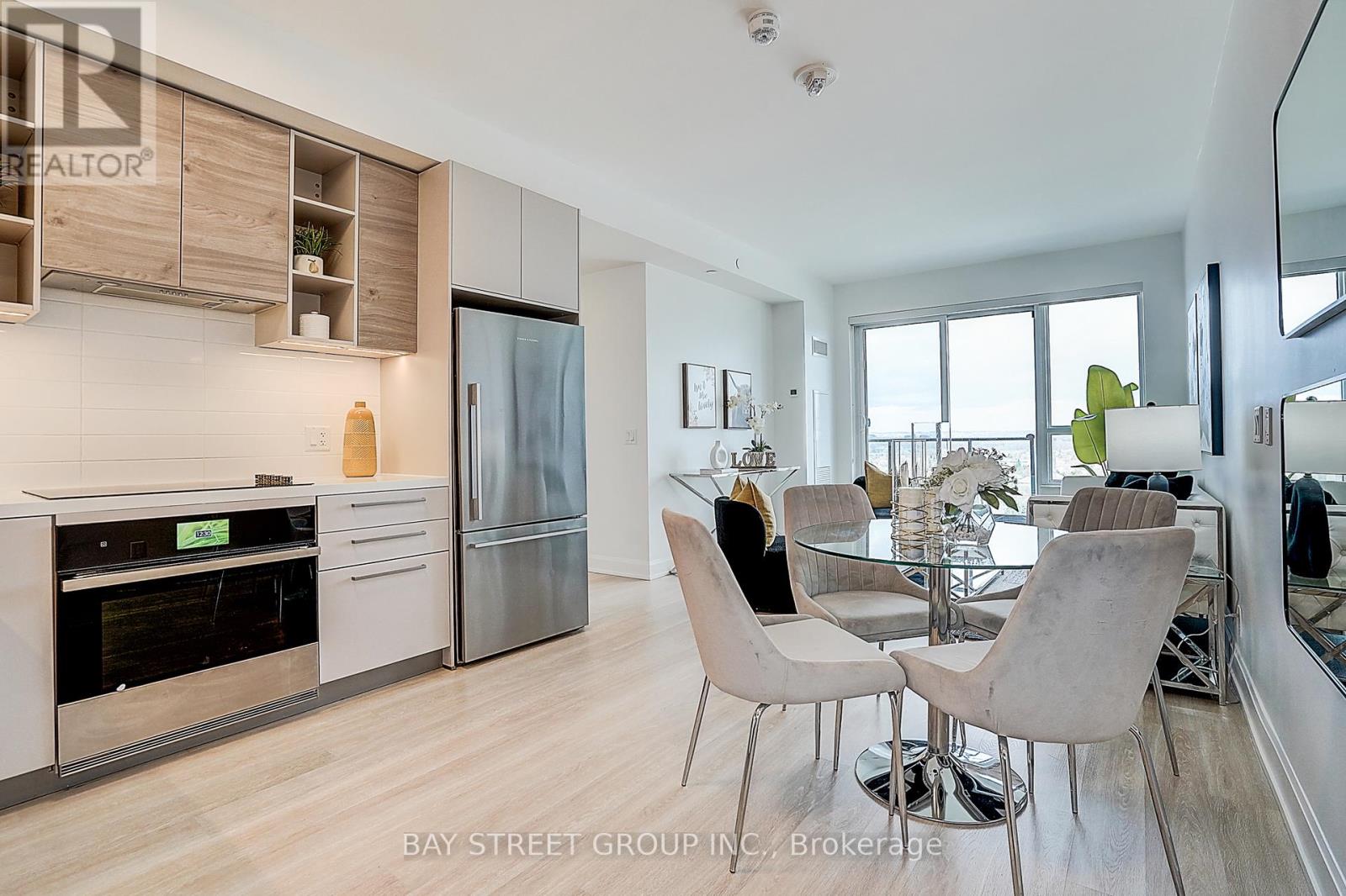 1612 - 12 Gandhi Lane, Markham, Ontario  L3T 0G8 - Photo 7 - N12961312