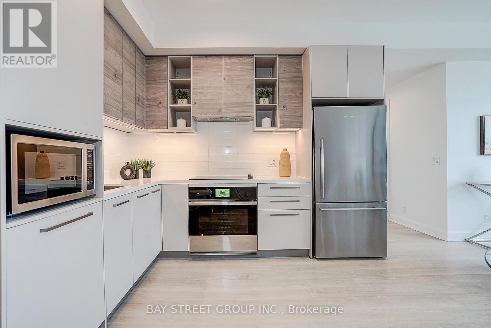 1612 - 12 Gandhi Lane, Markham, Ontario  L3T 0G8 - Photo 8 - N12961312