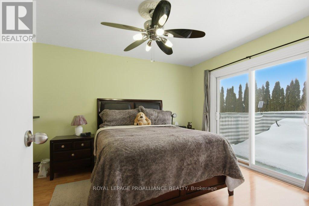 8 Birch Street, Quinte West, Ontario  K8V 6J1 - Photo 13 - X12833244