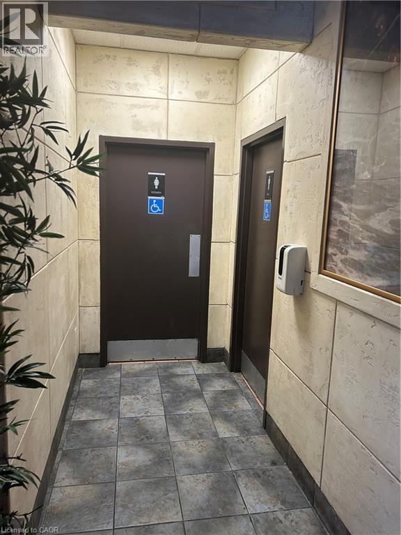 1500 Upper Middle Road W, Oakville, Ontario L6M 3G3 - Photo 20 - 40800301